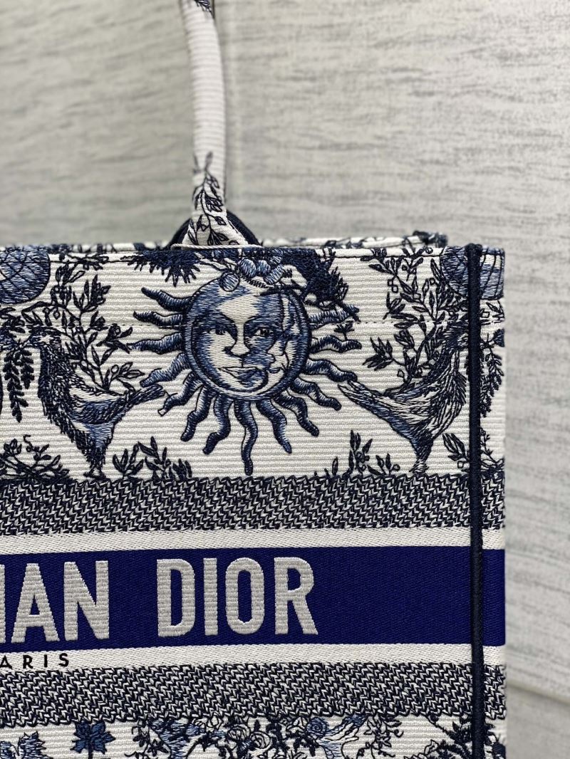 Christian Dior Shopping Bags